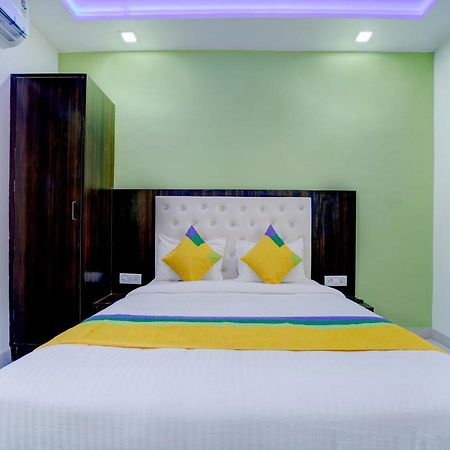 Hotel The Orient Tree, Agra Агра Екстер'єр фото