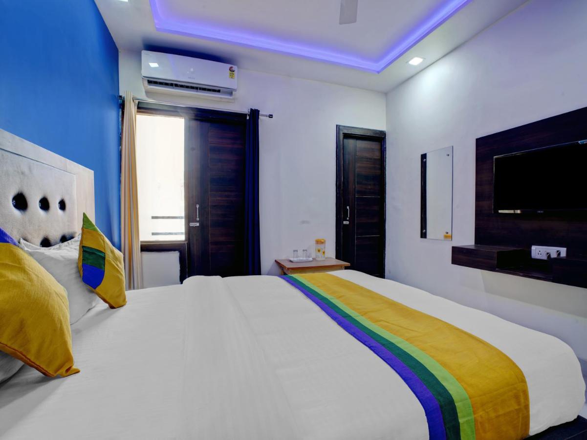 Hotel The Orient Tree, Agra Агра Екстер'єр фото
