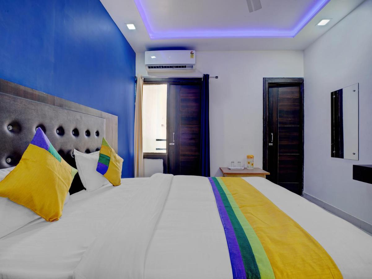 Hotel The Orient Tree, Agra Агра Екстер'єр фото
